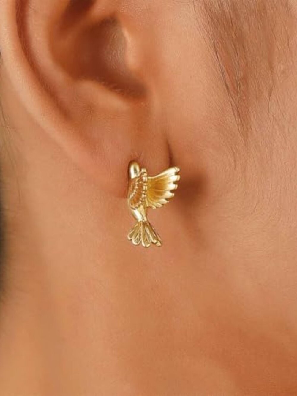 Vintage Hummingbird Earrings Gold Bird Stud Earrings Tiny Flying‎ Bird Earrings